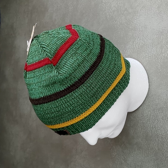 Levi's Reversible Beanie Hat Green NWT - Picture 2 of 10